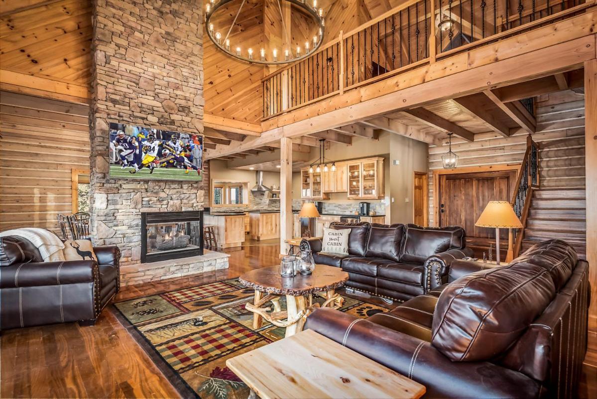 Tanglewood Mountain Lodge By Stony Brook Cabins Sevierville Buitenkant foto
