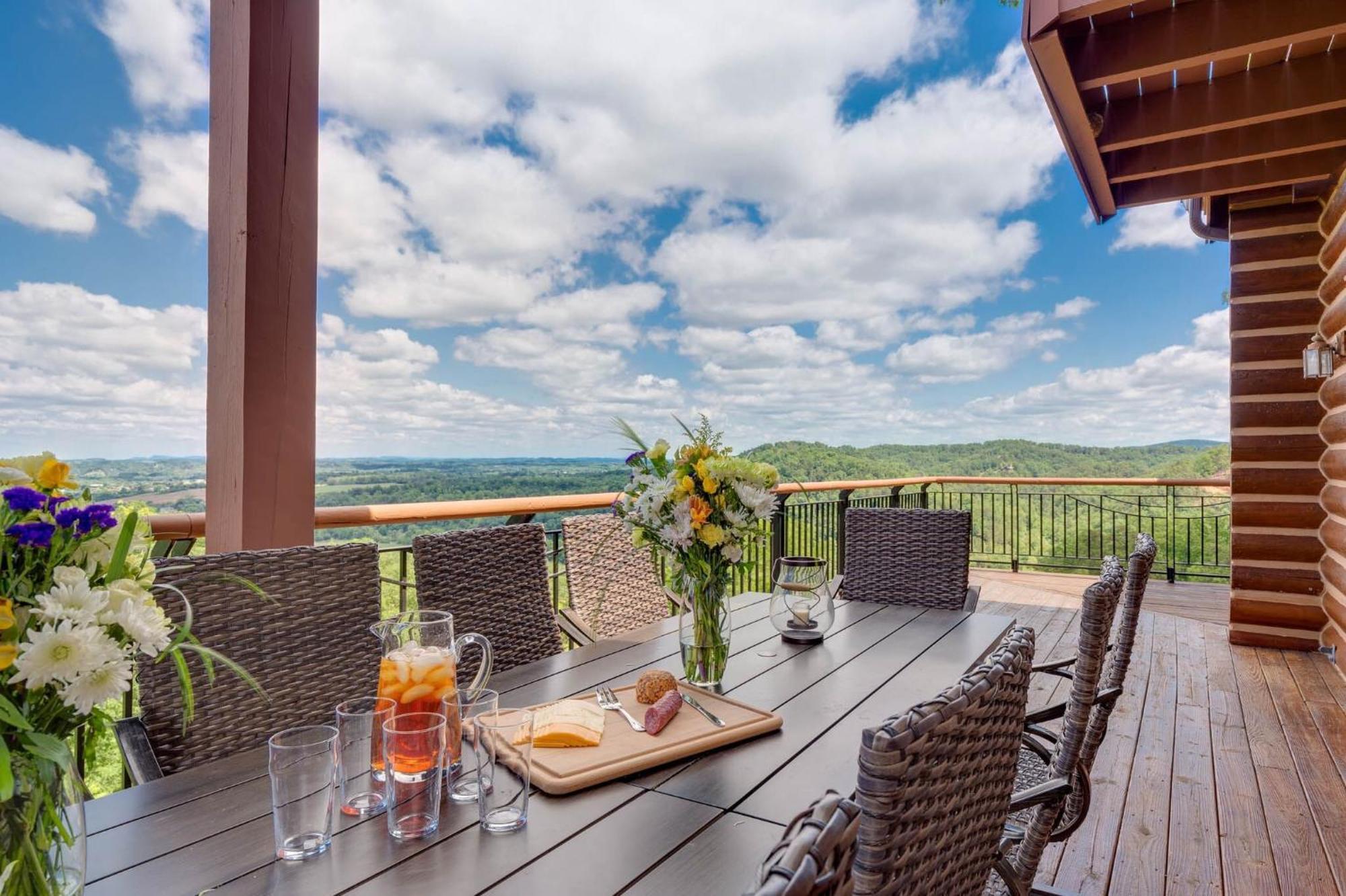 Tanglewood Mountain Lodge By Stony Brook Cabins Sevierville Buitenkant foto